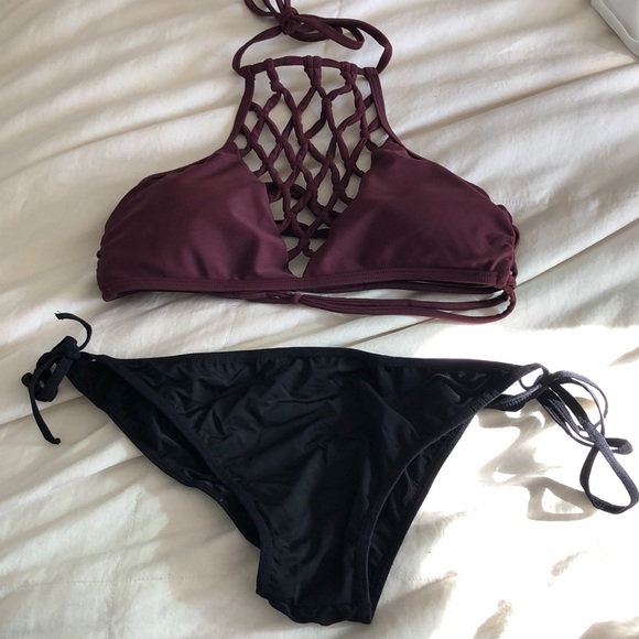 Tilly's Other - Purple and black bikini!! Scrunched bottoms